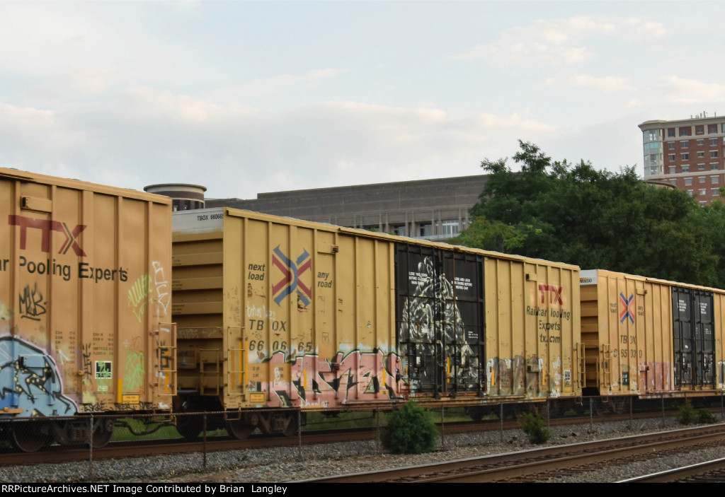 660665